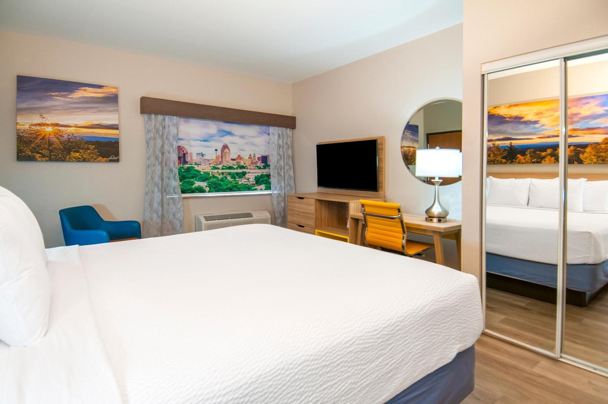 Days Inn & Suites By Wyndham San Antonio North/Stone Oak Ngoại thất bức ảnh
